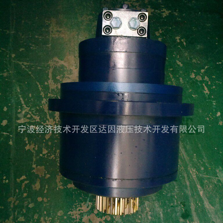 1.5万牛米液压马达回转减速机 液压回转马达 液压传动装置