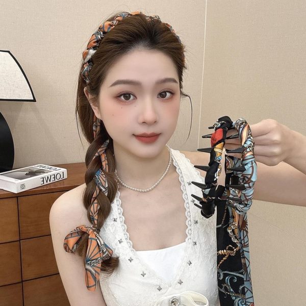 梳反两颅顶高发箍女繁波浪宫廷发卡齿花编发头饰复古气质带正飘带
