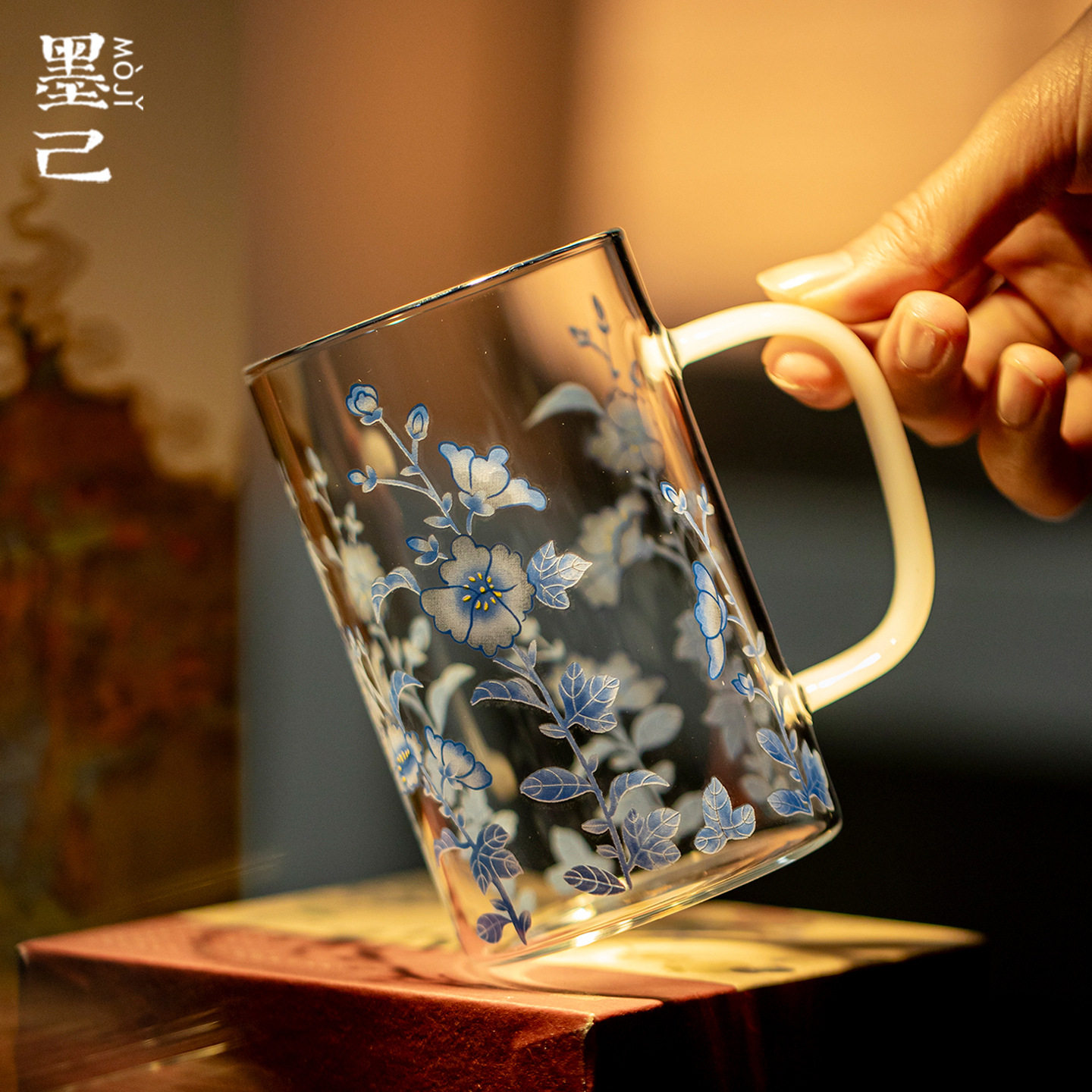 墨己瑞璃青花蜀葵白玉绿茶杯家用高颜值手把杯子牛奶杯玻璃个人杯