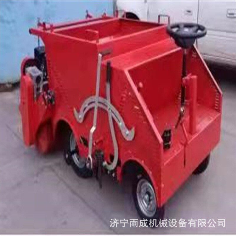 人造草坪冲砂机 座驾式电动梳草冲砂机 塑胶跑道柴油充砂梳草机