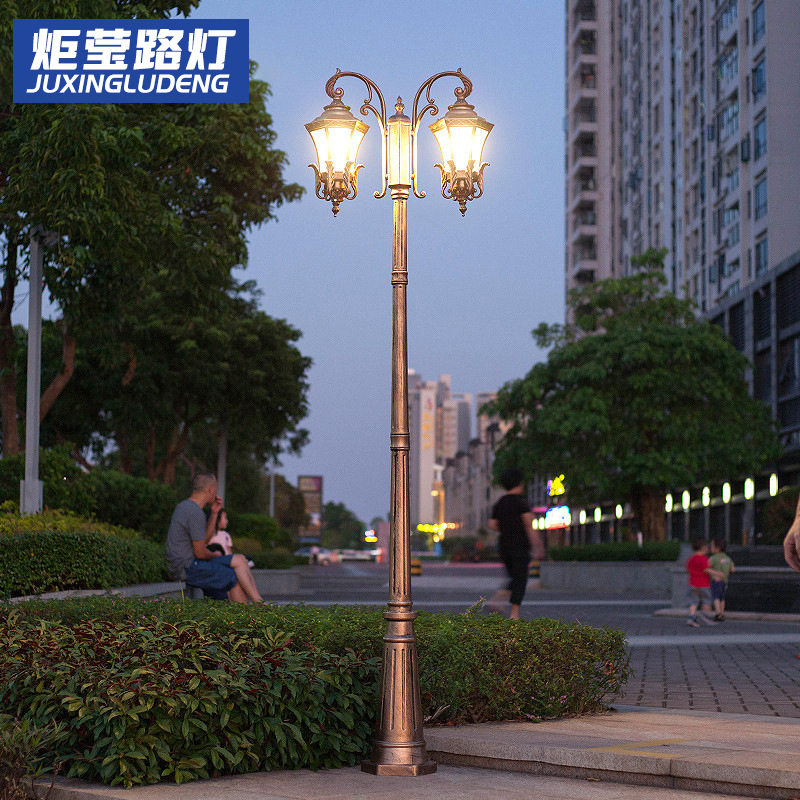 led路灯太阳能欧式复古户外防水庭院灯3米室外别墅草坪家用高杆灯