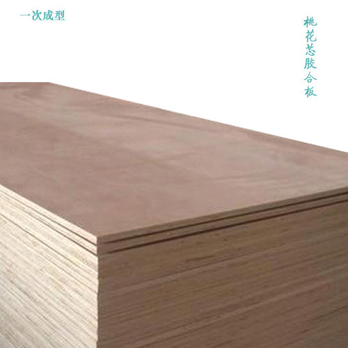 托盘15mm杨木通量包装杨木胶合板贴面板芯批发桃花多层板板厂家