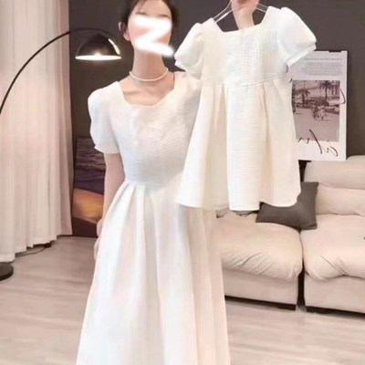 新款母女装炸街亲子装白色不一样的洋气连衣裙2P023年夏季新款显