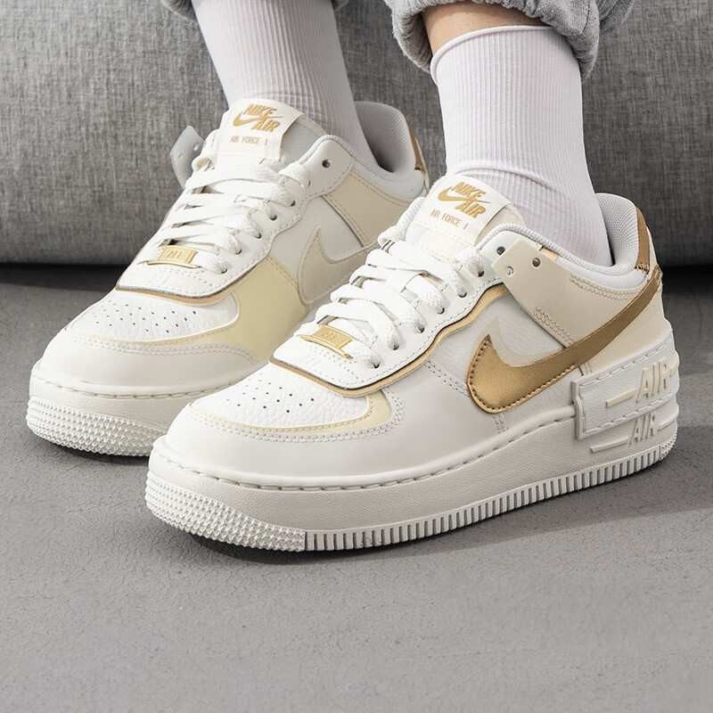 Nike Air Force 1 空军一号 轻便舒适防滑耐磨休闲板鞋DZ1847-108,运动鞋new,板鞋,淘宝优惠券,粉丝福利购,淘宝优惠卷