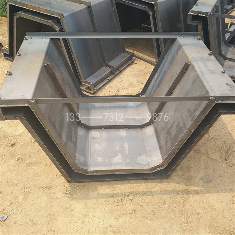 梯形水沟排水槽模具公路侧边沟流水槽模型混凝土排水沟模板预制
