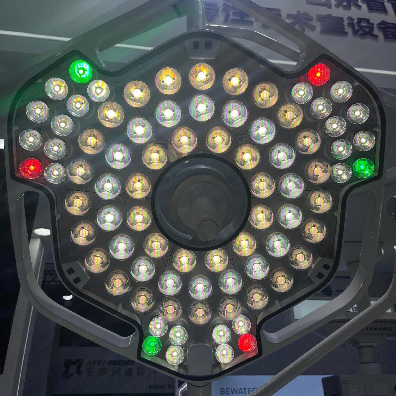 LED无影灯吊式移动无影灯LED照明灯单双头冷暖光源LED无影灯出口