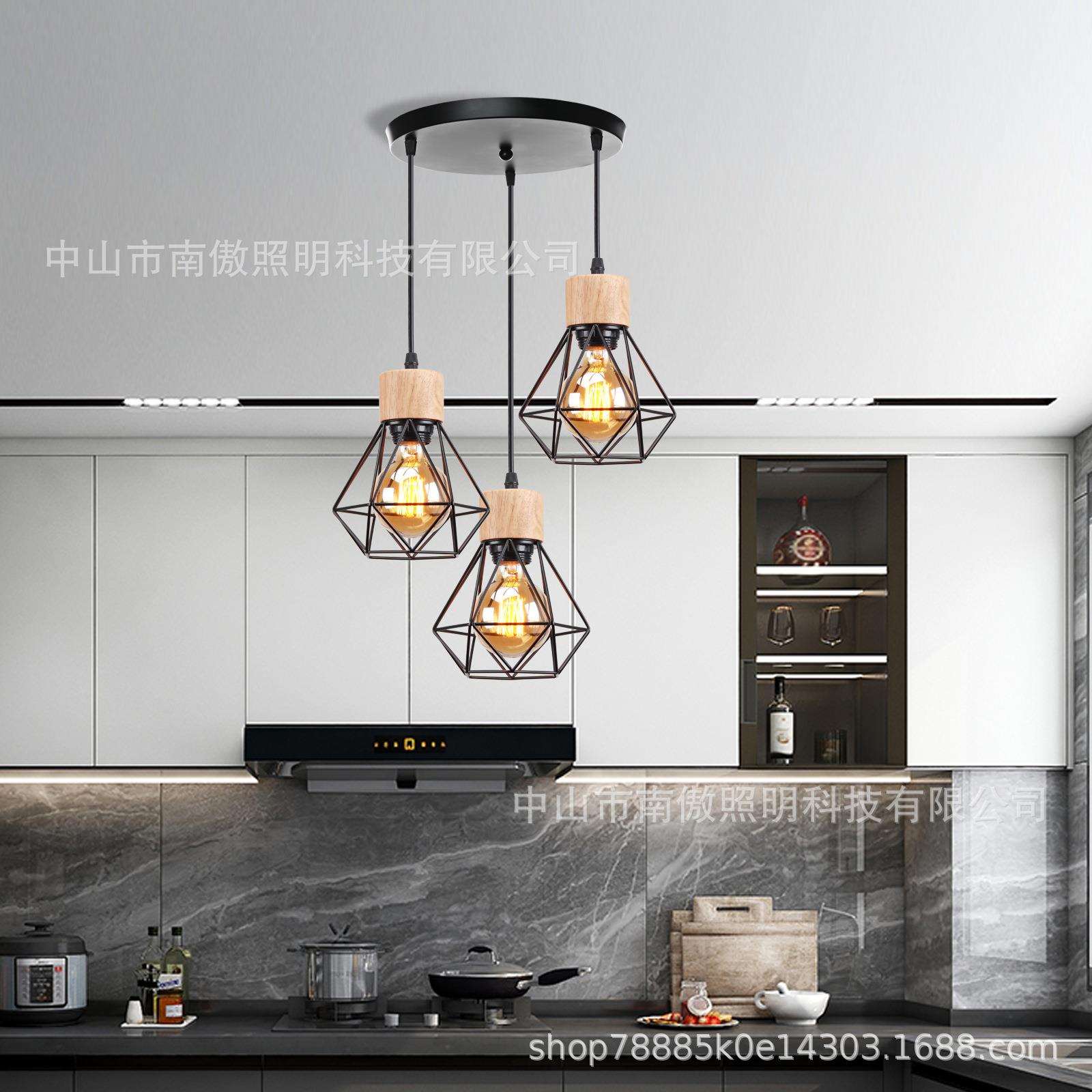 新款现代吊灯简约轻奢卧室书房木艺吊灯创意铁艺客厅灯具厂家