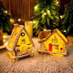 Christmas Resin House New Landscape Lit Micro Ornament LED