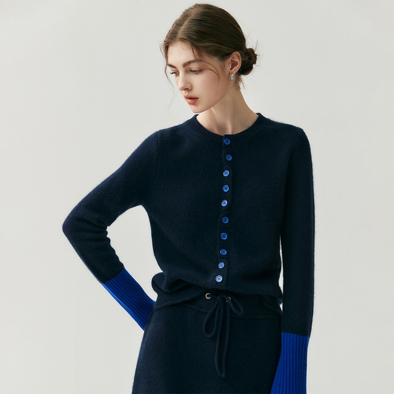 95%轻奢羊绒衫秋冬款开衫圆领女气质百搭袖口拼色针织毛衣外套