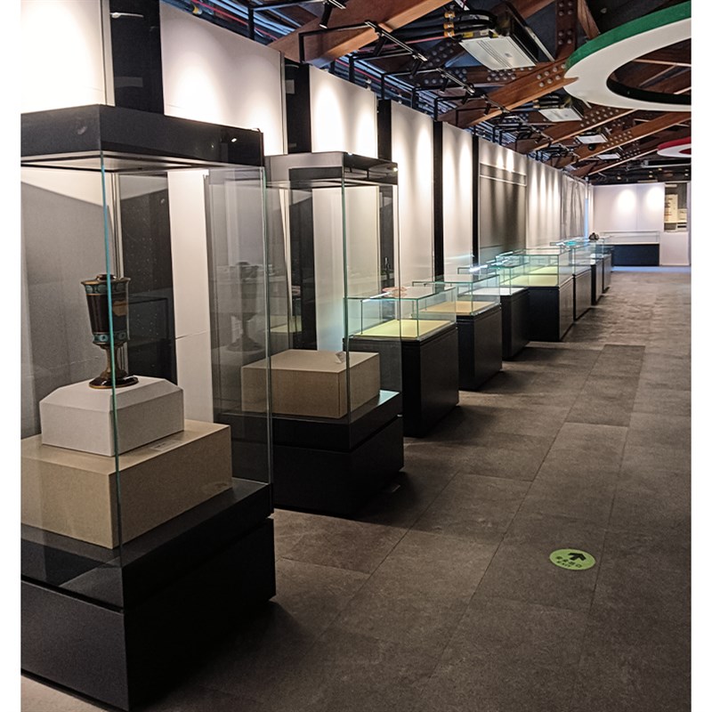 博物馆文物古董金属展柜玻璃柜独立展示艺M术品瓷器收藏展厅陈列
