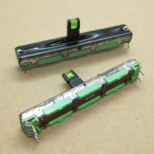 台湾ALPHA 调音台直滑电位器 B10K 双声道音量电位器 带灯 60MM