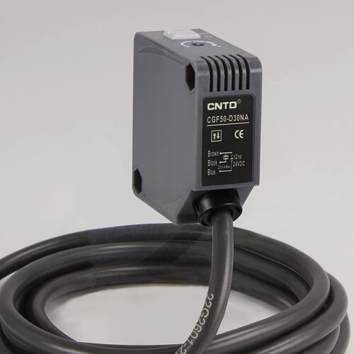 昌得CNTD漫反射方形光电开关CGF50E-D30NA D30JC方形PA50外壳24V