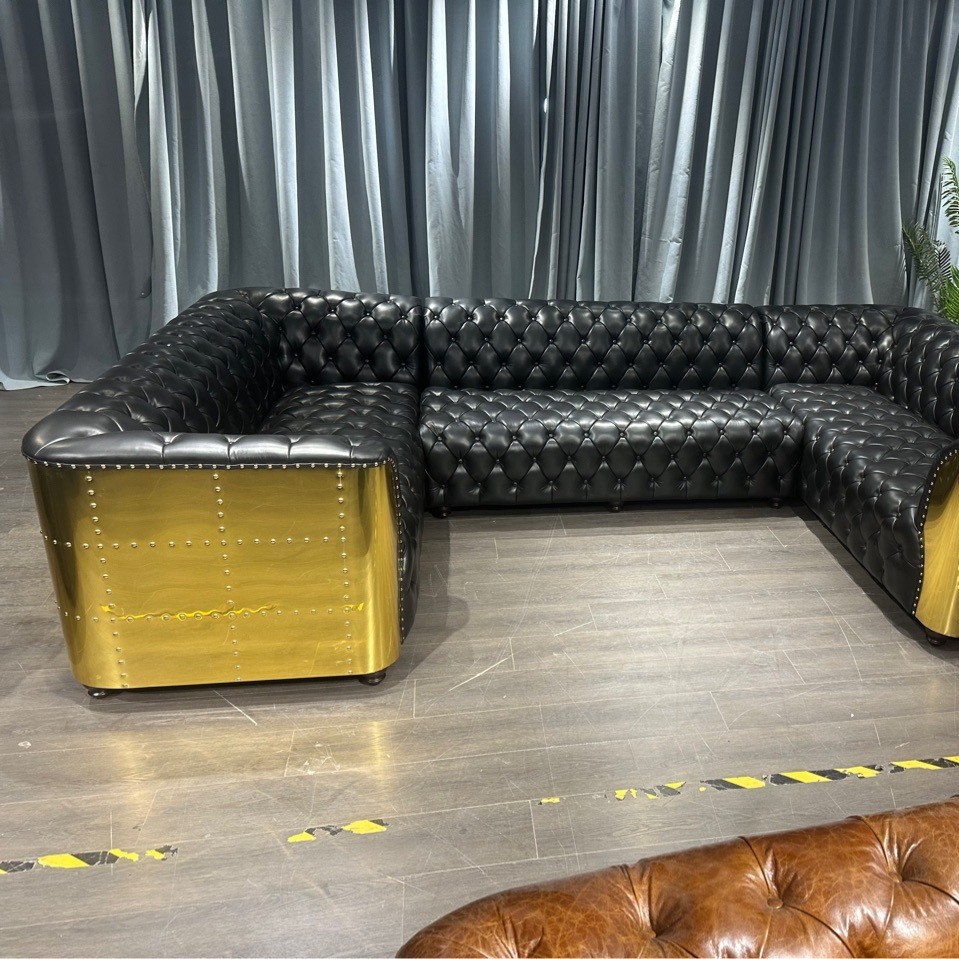 美式轻奢真皮拉扣沙发客厅三人位KTV会所酒吧复古工业风创意沙发