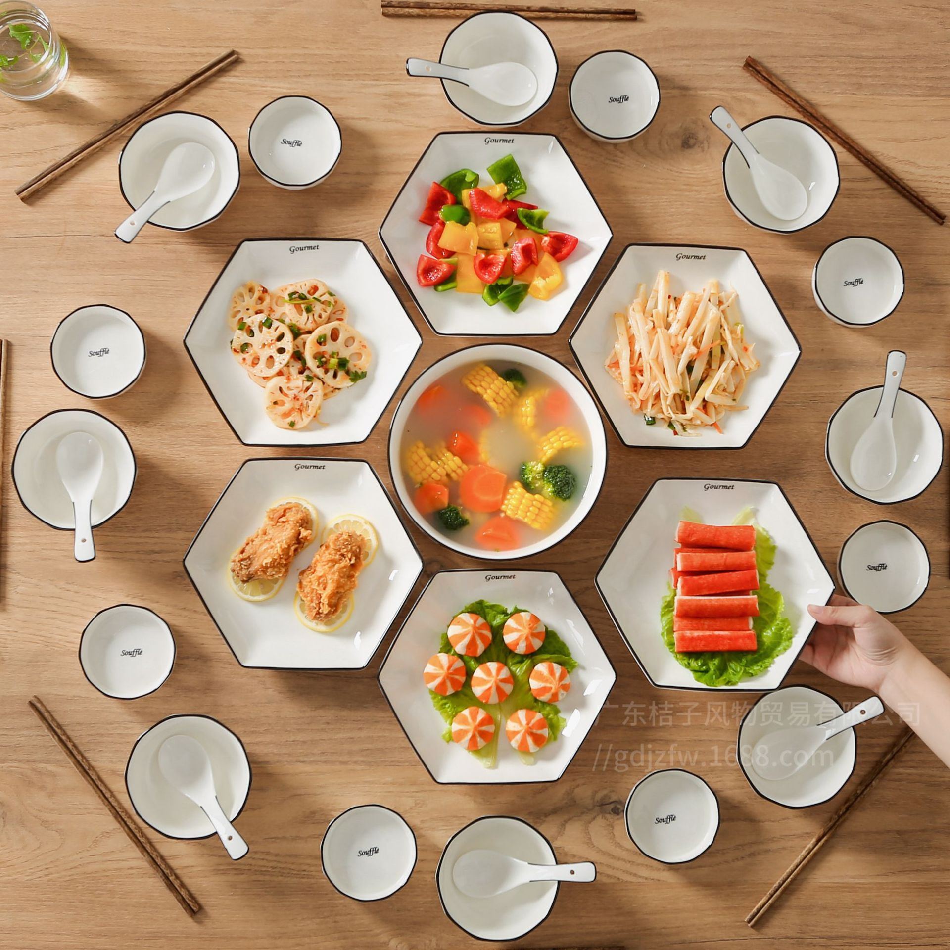 陶瓷拼盘餐具组合套装简约碗盘火锅盘子家用碗碟家庭年夜饭聚餐盘