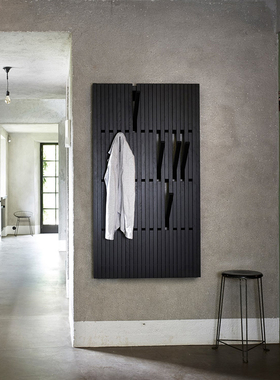 0A创意实木衣帽架门口入户玄关衣架轻奢极简黑色挂衣架壁挂墙
