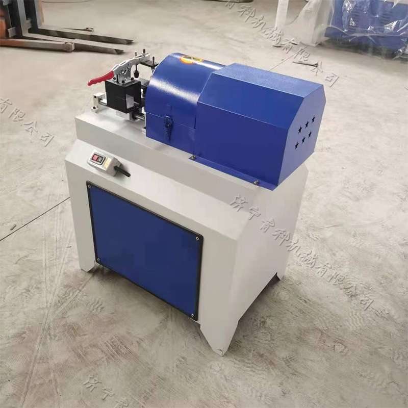 木工锹把杆倒圆机 圆木棒端头削尖机 Wood sharpening machine