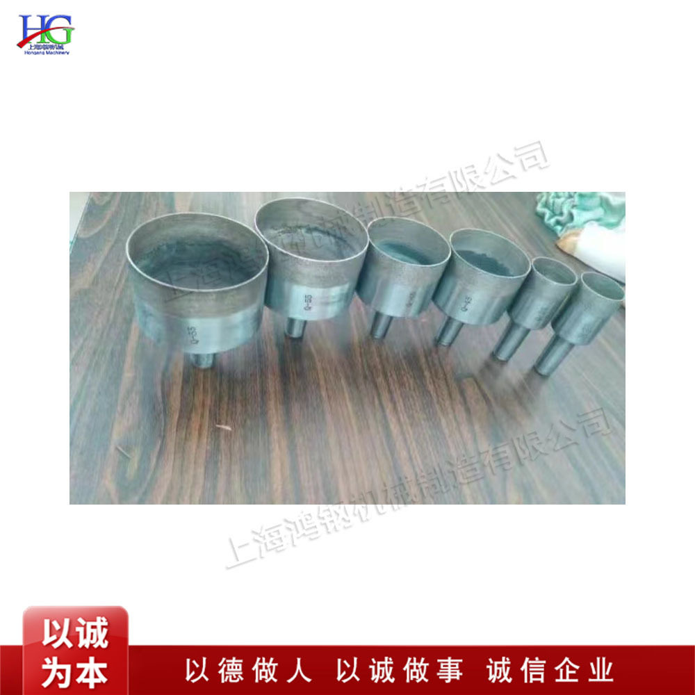 小型台式自动玻璃钻孔机