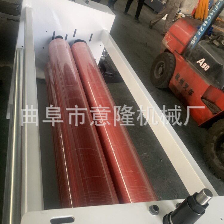 意隆多功能全自动涂胶机价格低