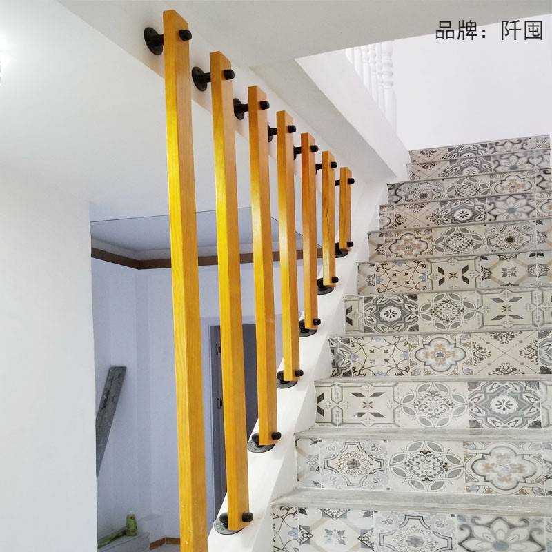 简约现代旋转实木楼梯扶手护栏室内防护栏杆阁楼立柱复式酒吧围栏