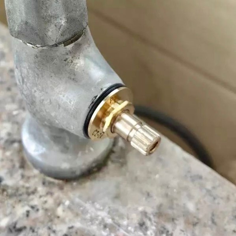 4分水嘴水龙头转接头起泡器洗衣机尖嘴快开配R件不锈钢铜阀芯接口