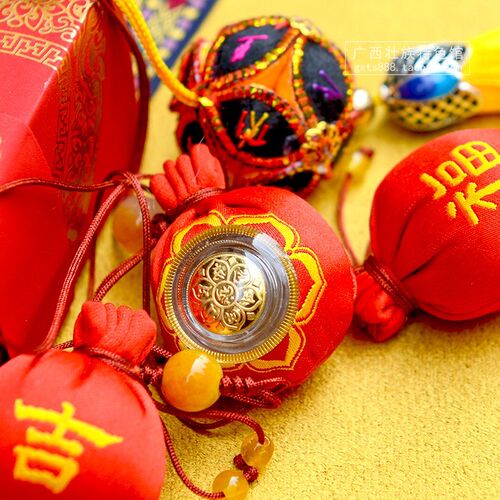 广西民族b特色礼品 牛年香囊香包香袋汽车挂件手机挂饰 活动小礼