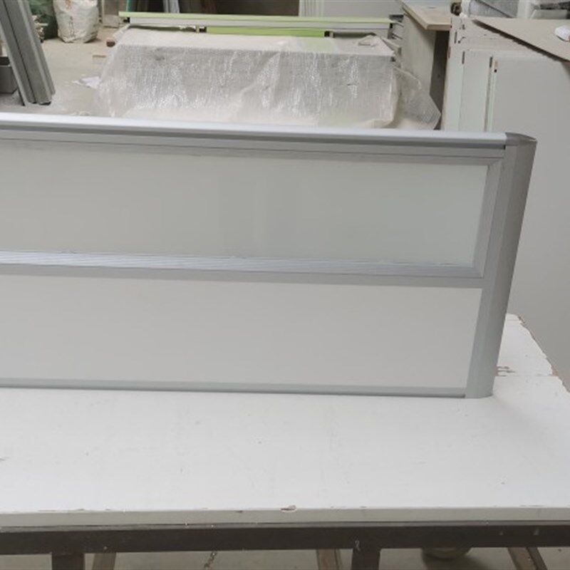 北京办公桌面屏风挡板实木隔板学生课桌考试移动板玻璃隔断挡片