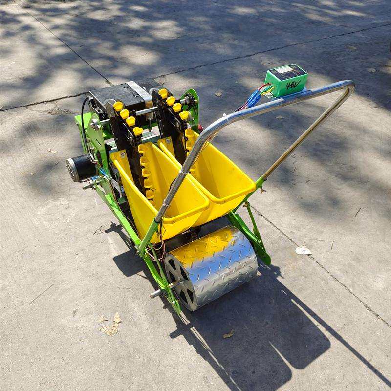 农用汽油柴油播种机小型电动双行大蒜播种机四轮后置多行种蒜机