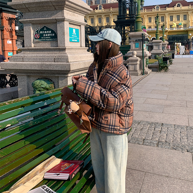 2025年冬季新品加厚羽绒棉服立领保暖宽松时尚洋气外套