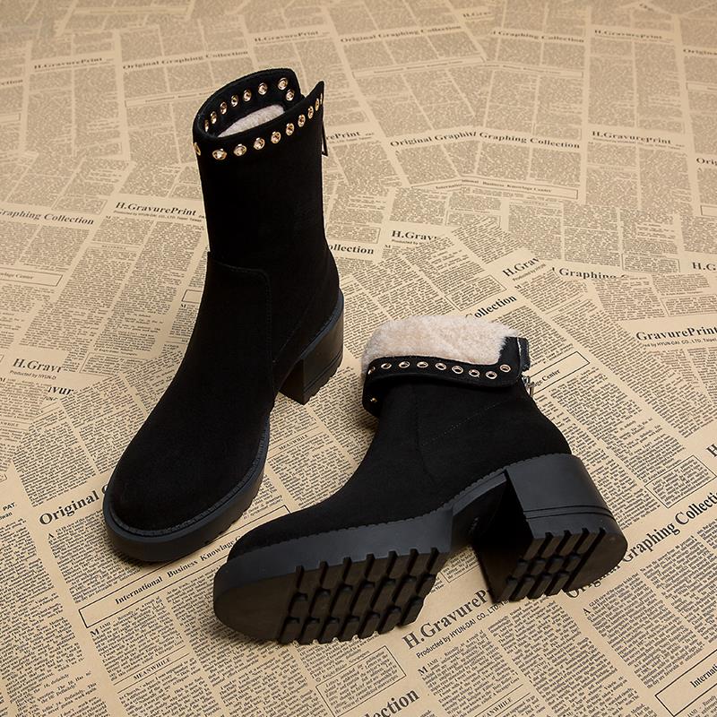 女式雪地靴bbb23秋冬新款丝绒加厚靴冬季毛绒棉鞋高跟短靴