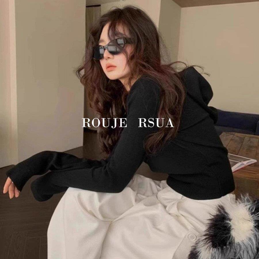 ROUJE RSUA法式黑色上衣2025秋季修身卫衣秋冬短款连帽针织衫女