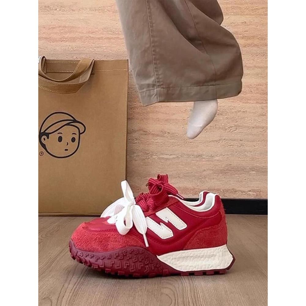 内增高7CM厚底红色阿甘鞋女春秋新款跑步登山运动休闲鞋德训鞋潮