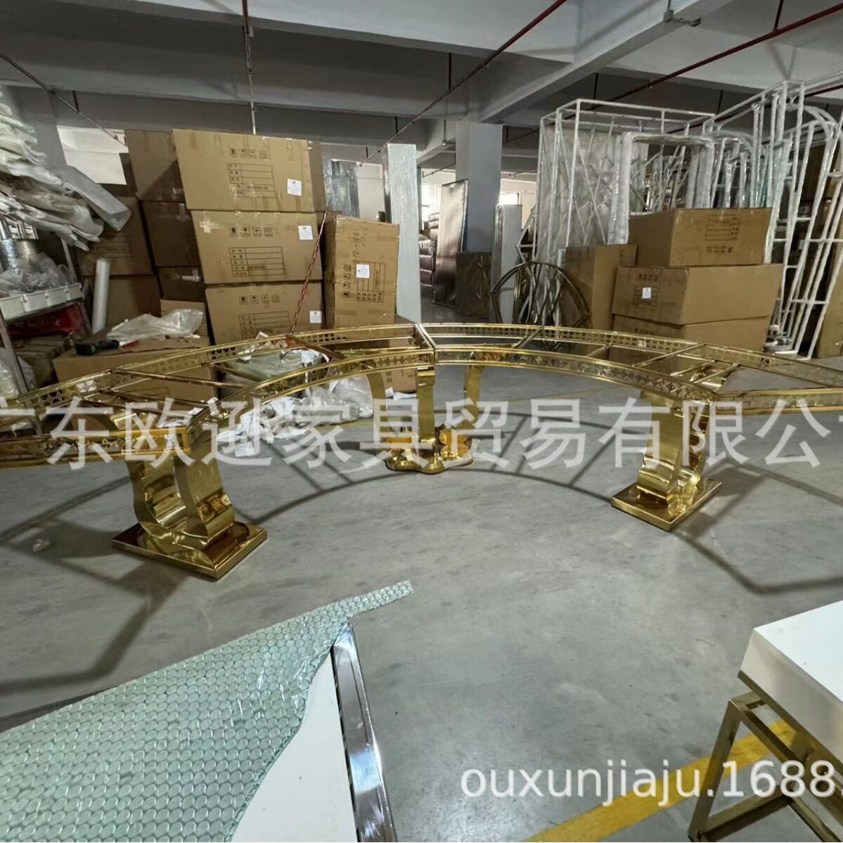 酒店宴会半月亮不锈钢五金餐桌娘婚庆婚礼家具