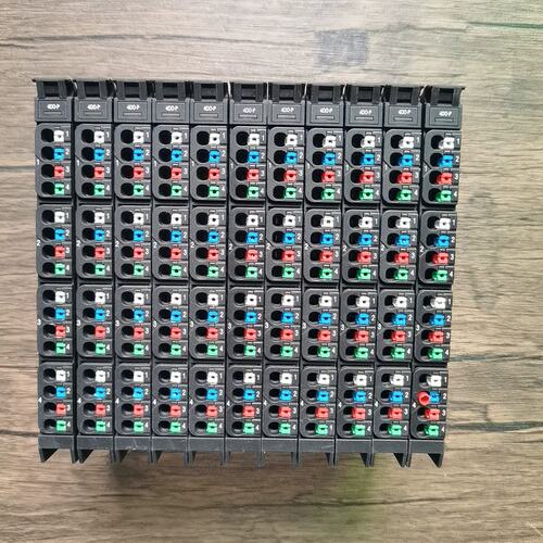 议价UR传感器UR20-4DO-PUR20-4DI-P议价销售 UR20-4DO-P 131