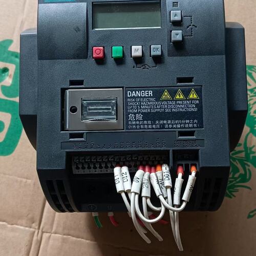 变频器6SL3210-5BB21-5UV06SL3210-5BB21-1UV06SL3210-5BB22-2UV0