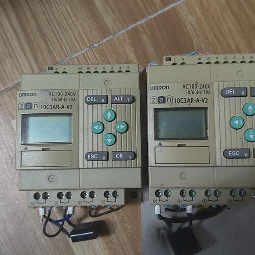 议价PLC控制器ZEN-10C3AR-A-V2ZEN-10C1AR-A-V2