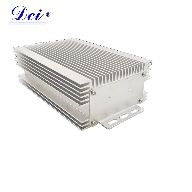 隔离型直流转换器输入80V转13.8V输出功J率120W适用巡逻车电动叉