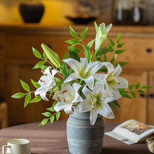 轻奢装饰品摆件仿真百合花束房间改造小物件餐厅玄关客厅卧室假花