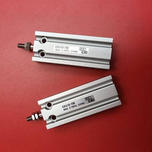 32全新32自由U20C32C 气缸-D32 32-15 DU-D CDC5D-UCUU1025- 安装