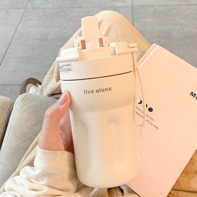 女生简约保温杯16高食品级3咖啡杯颜值学生水杯带不锈钢杯子吸管