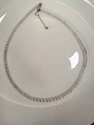 正圆极微瑕极光淡珍珠项链，可调节经典百搭扣，4-5正圆小灯泡