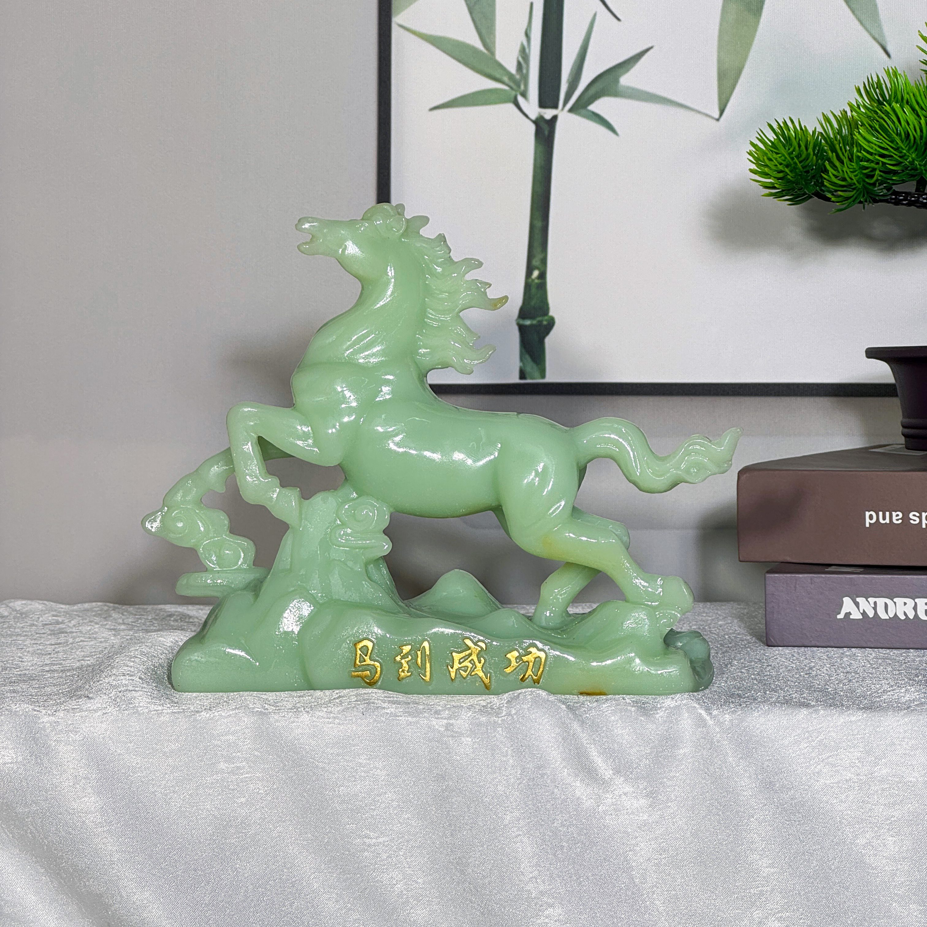 新中式马到成功桌面摆件乔迁礼