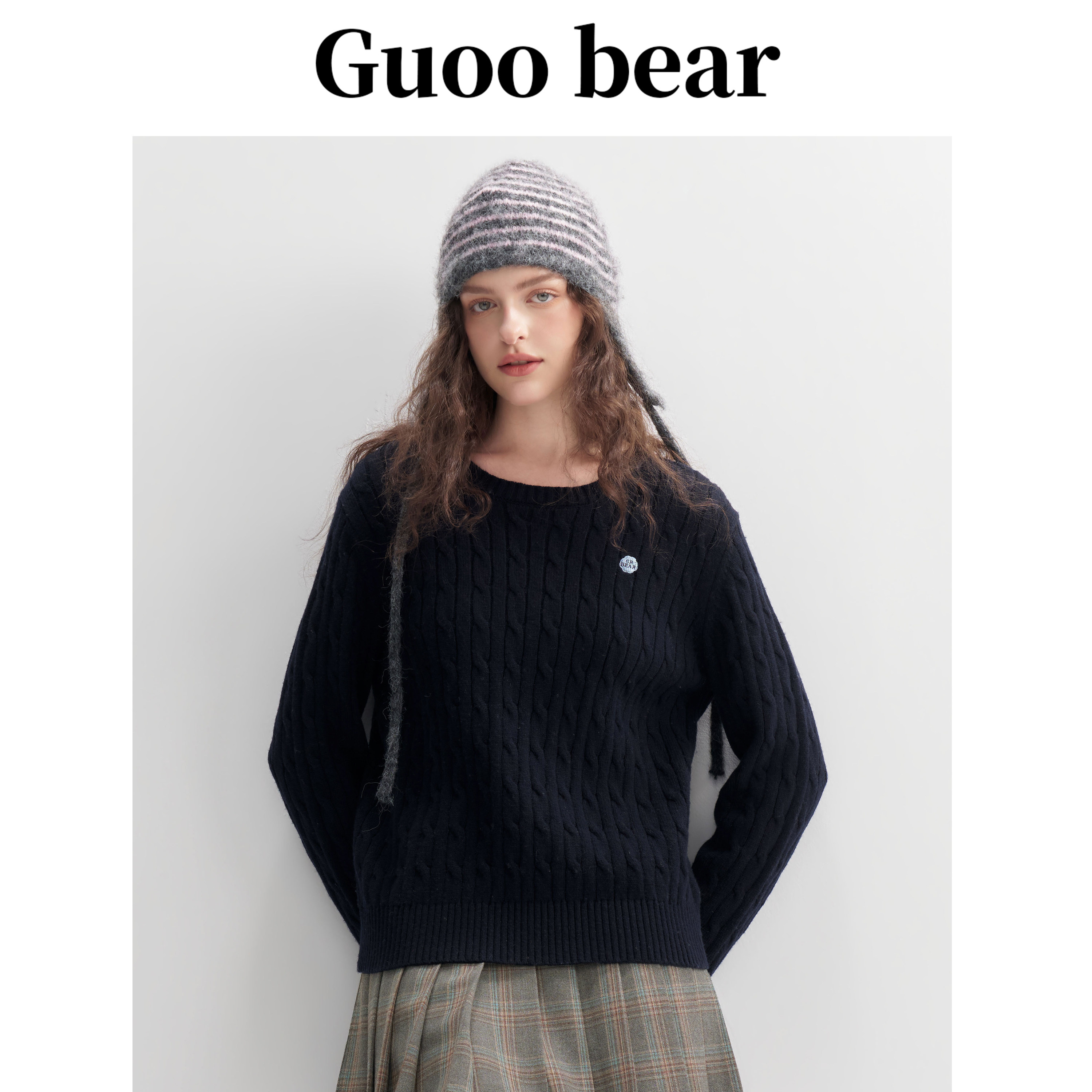 Guoobear古家小熊圆领麻花毛衣女2026秋季新款绞花套头针织上衣