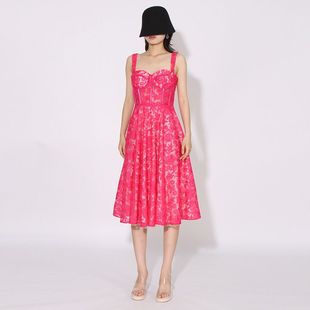 法式绝美长裙2025秋冬新款复古一字领刺绣纱网大摆吊带连衣裙女潮