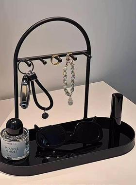 高级感入户玄关装饰品置物架钥匙收纳摆件饰品香水收纳盒口罩挂架