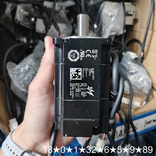 伺服电机SGMMS-04ADC6S！驱动SGPMS-2R