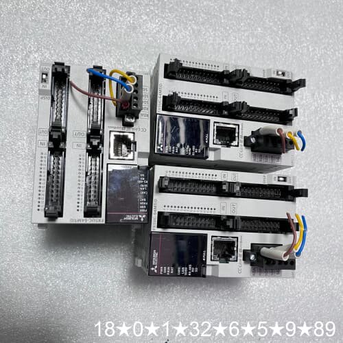 PLC FX5UC-64MT/D