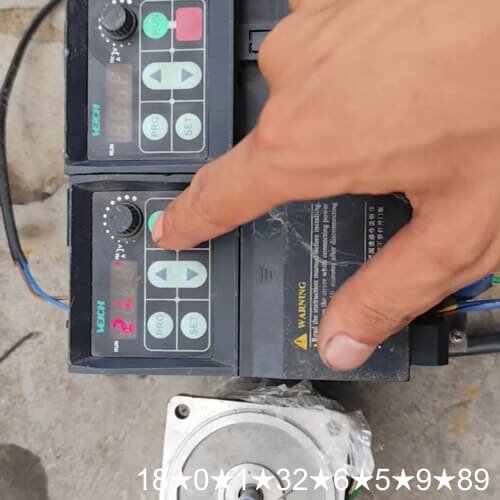 伟创变频器AC20-S2-R40G