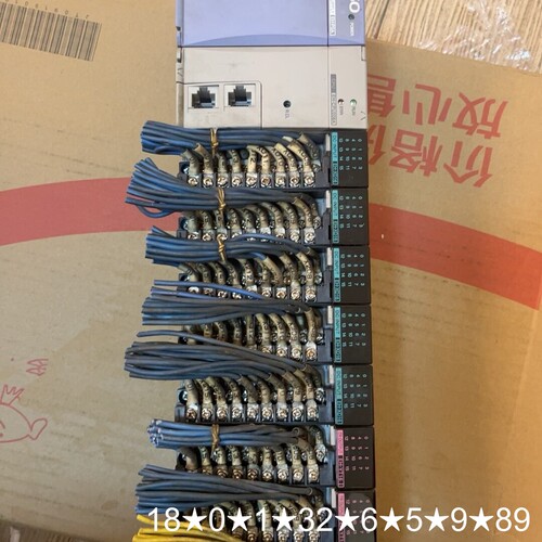 日立PLC一套EH-150图为实物cpu208a E