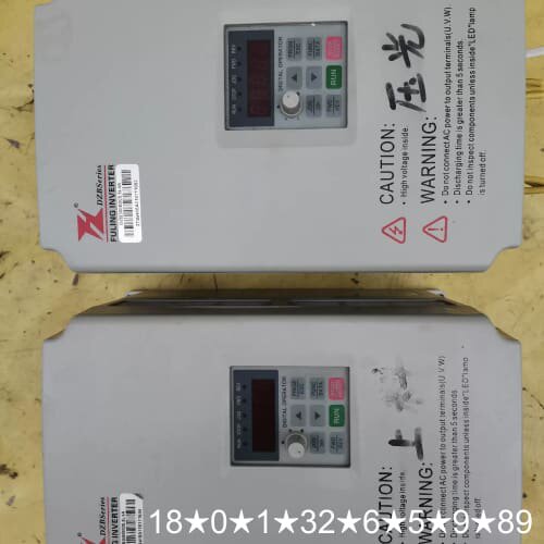 富菱变频器DZB300B005.5L4M，。实物