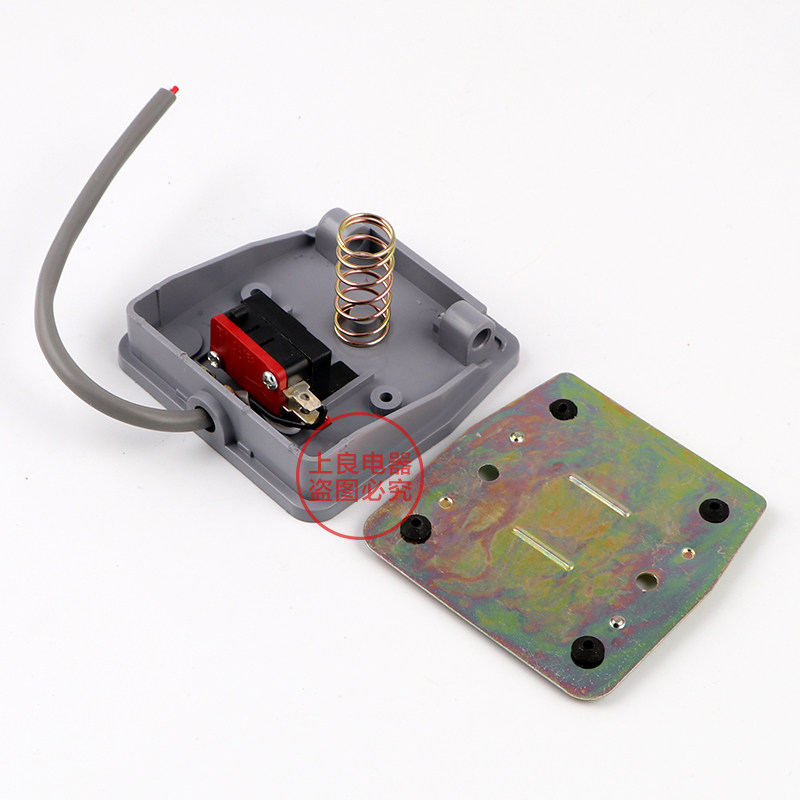 厂家直销  TFS-201 脚踏开关  脚踩开关 带2米线,工业油品/胶粘/化学/实验室用品,实验室漏斗,淘宝优惠券,粉丝福利购,淘宝优惠卷